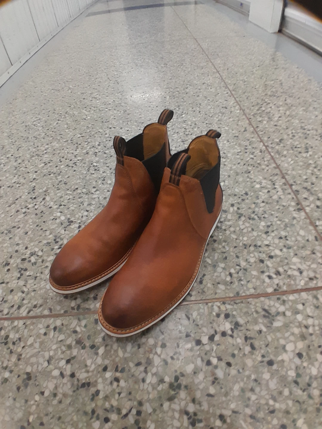 Cole Haan Brown Leather Chelsea Boots Men's Size 10 - photo 3