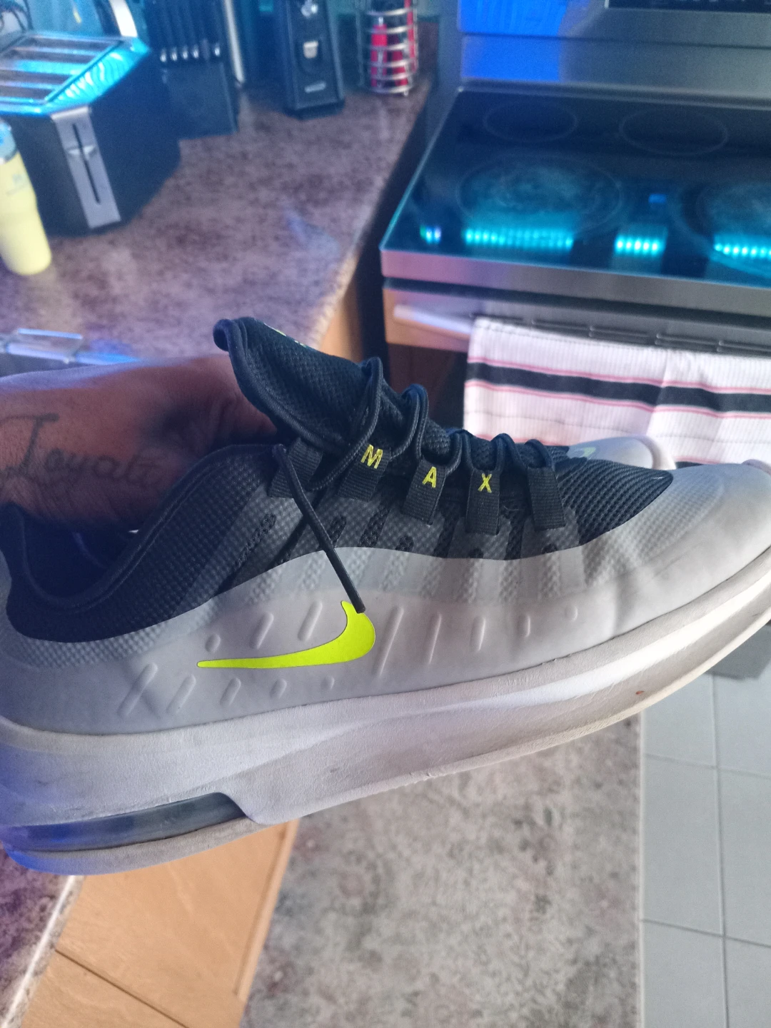 Size 10 nike - photo 3