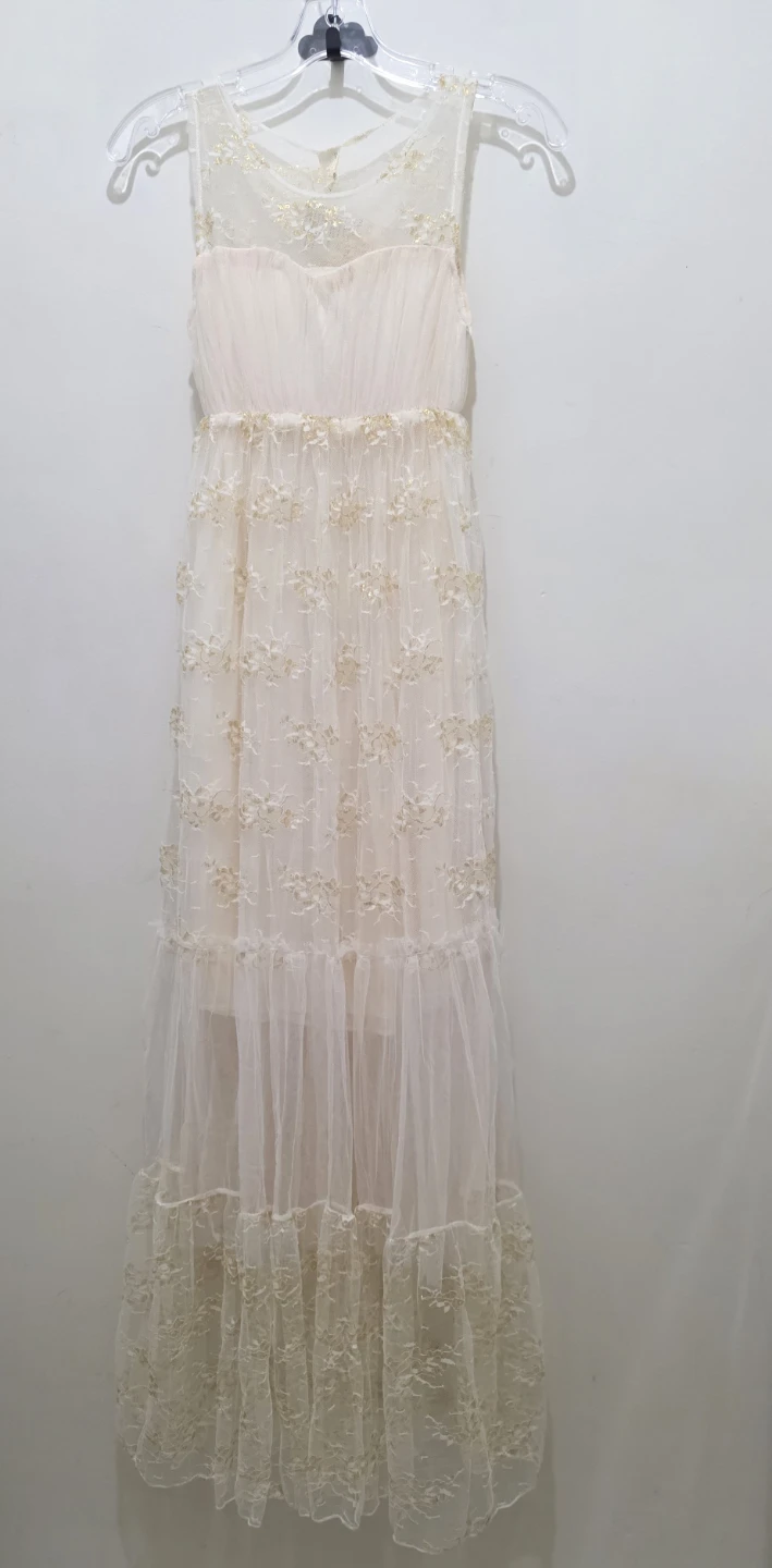 NWT Yiyanghome Gold Embroidered Maxi Dress