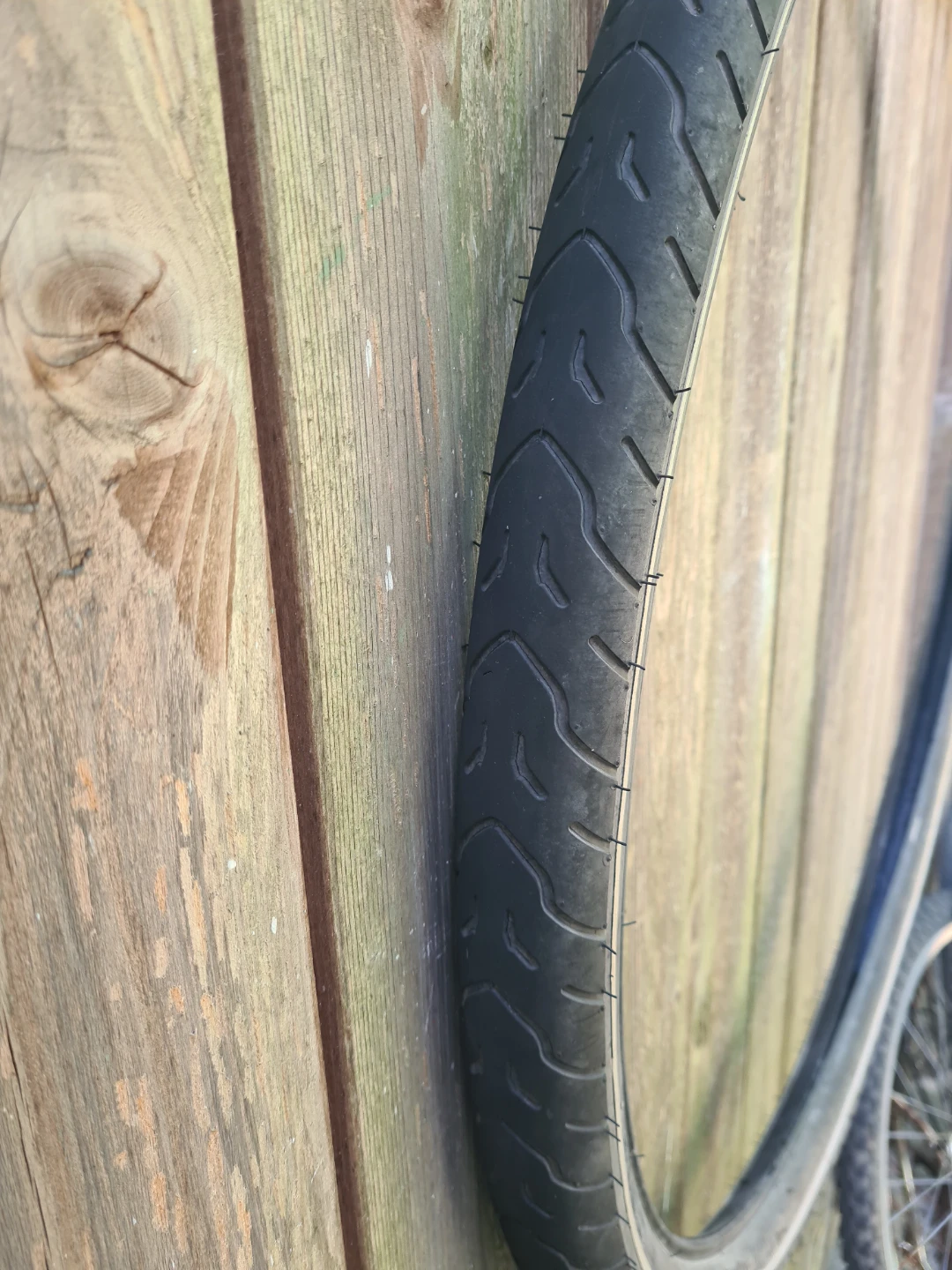 Rubena Bicycle Tire 28 x 2.00 - photo 3