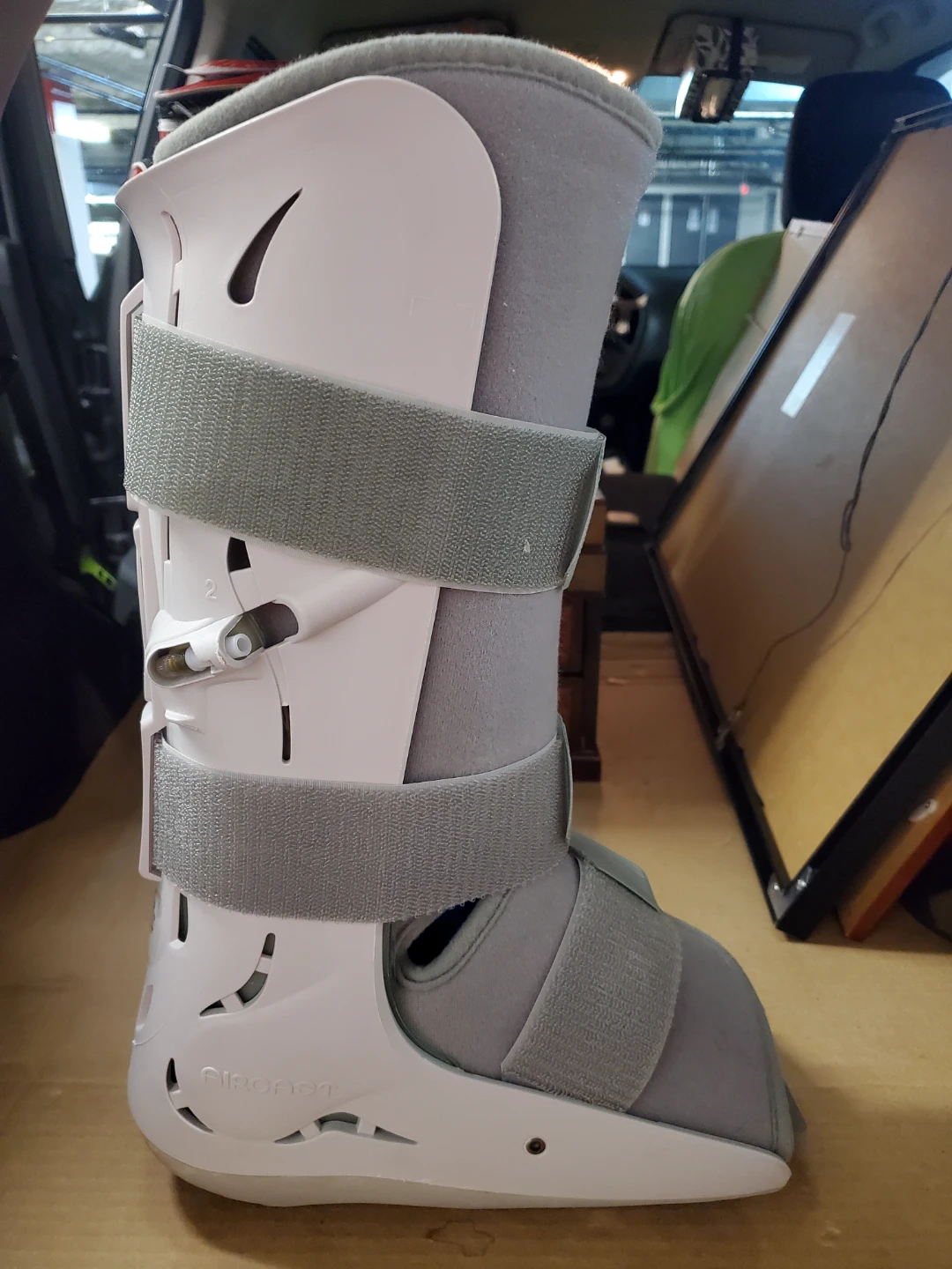 Aircast FP Walker Boot Small