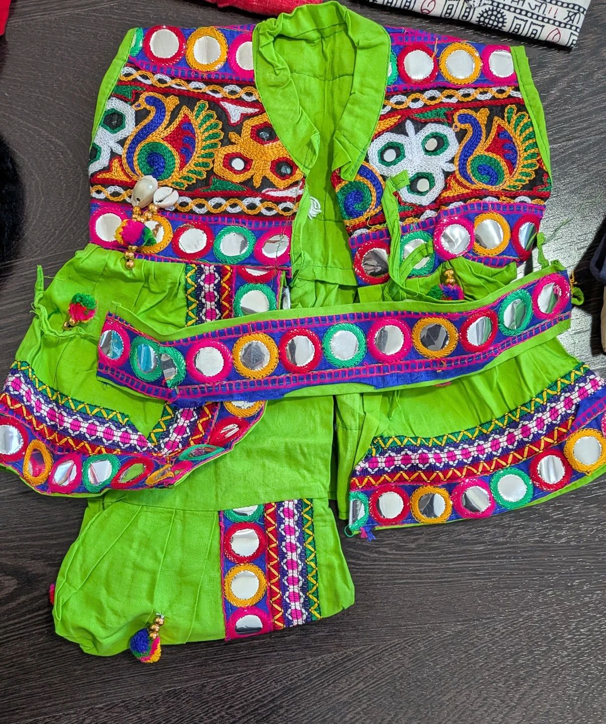 Assorted Kids Clothing Bundle - photo 3