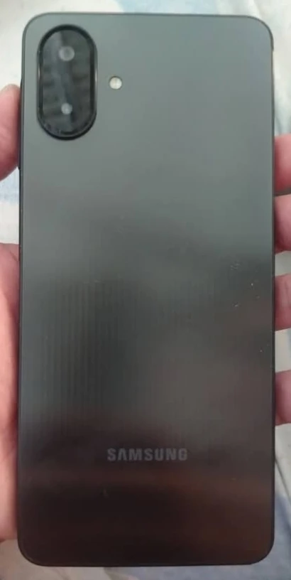 Samsung galaxy a07 1 week old unlocked - photo 2