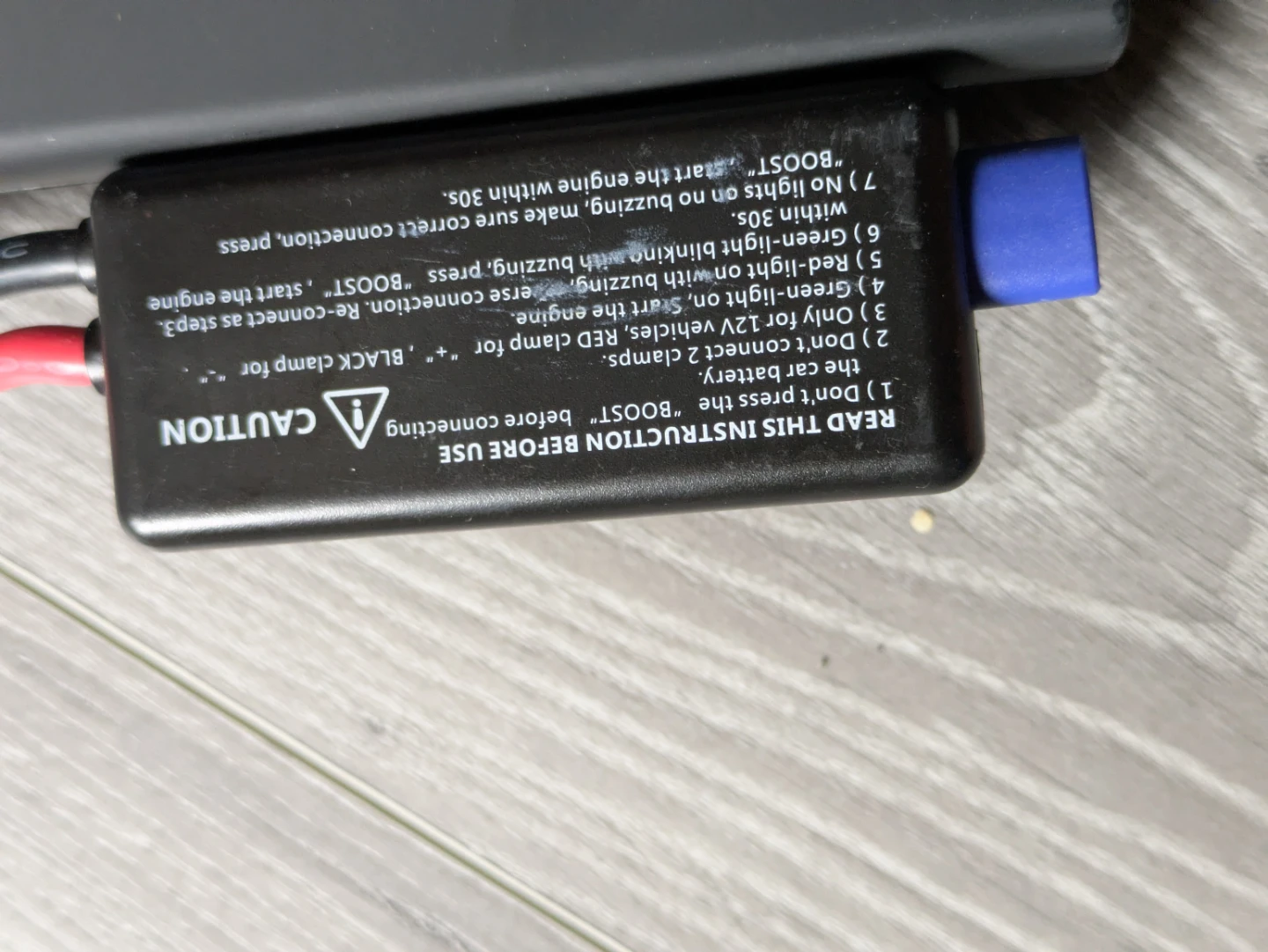 Jump Starter Power Bank - photo 3