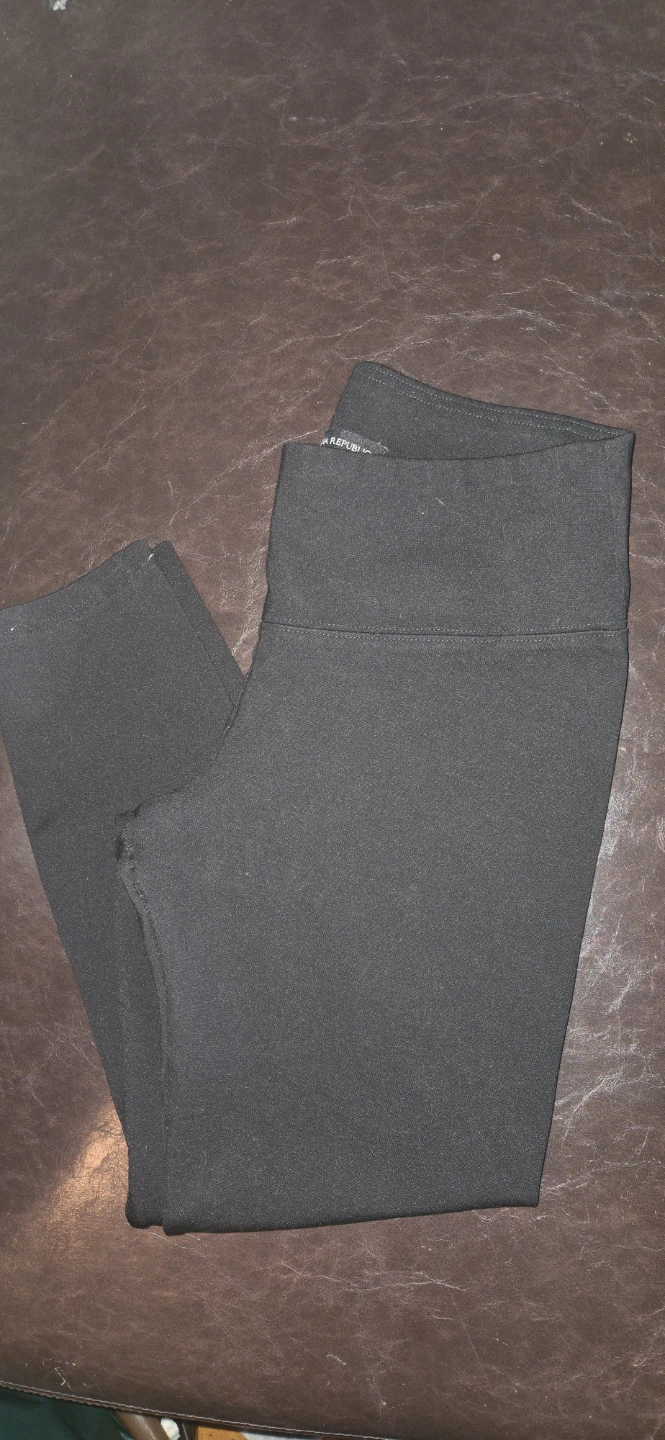 Banana Republic black leggings