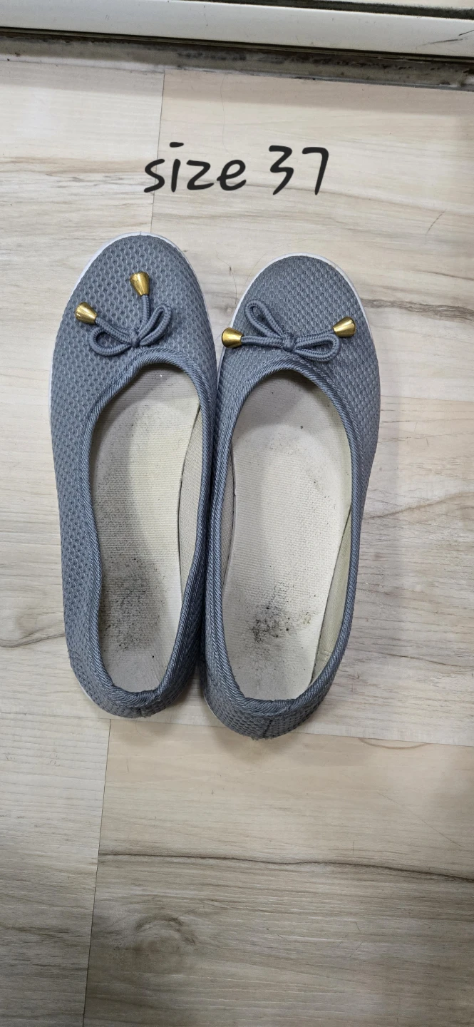 Grey Ballet Flats Size 37