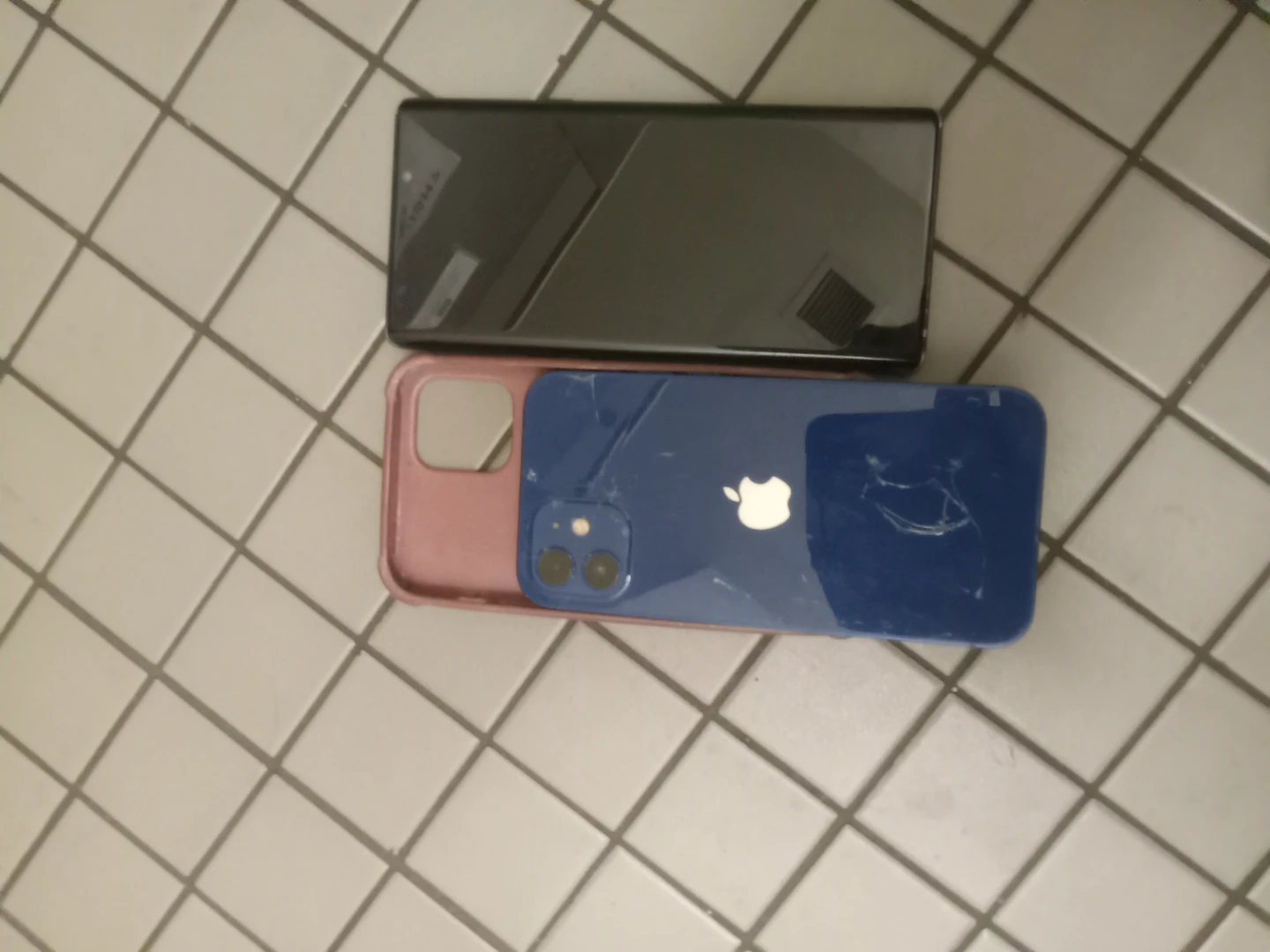 Samsung Galaxy Note9 and Apple iPhone 12 128gb / Samsung A03 - photo 3