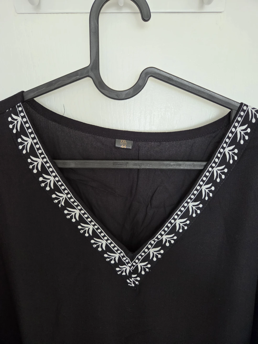 3 New Short Kurtas / Tops - photo 2