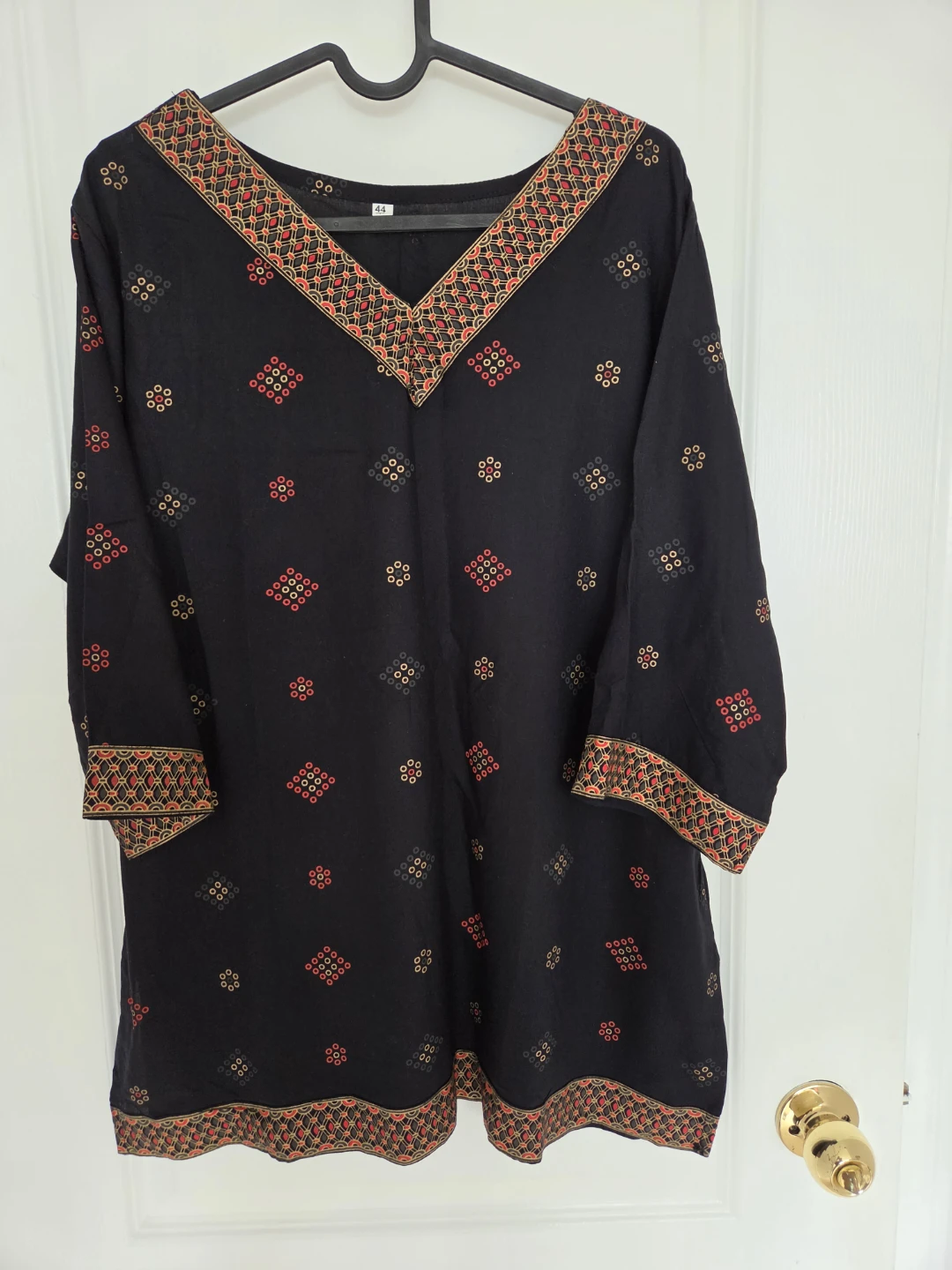 3 New Short Kurtas / Tops - photo 3