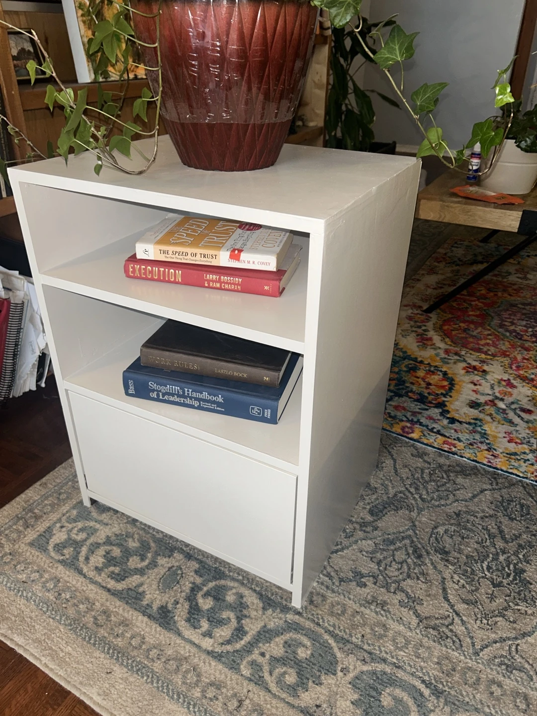 Bedside/ Accent table - photo 5