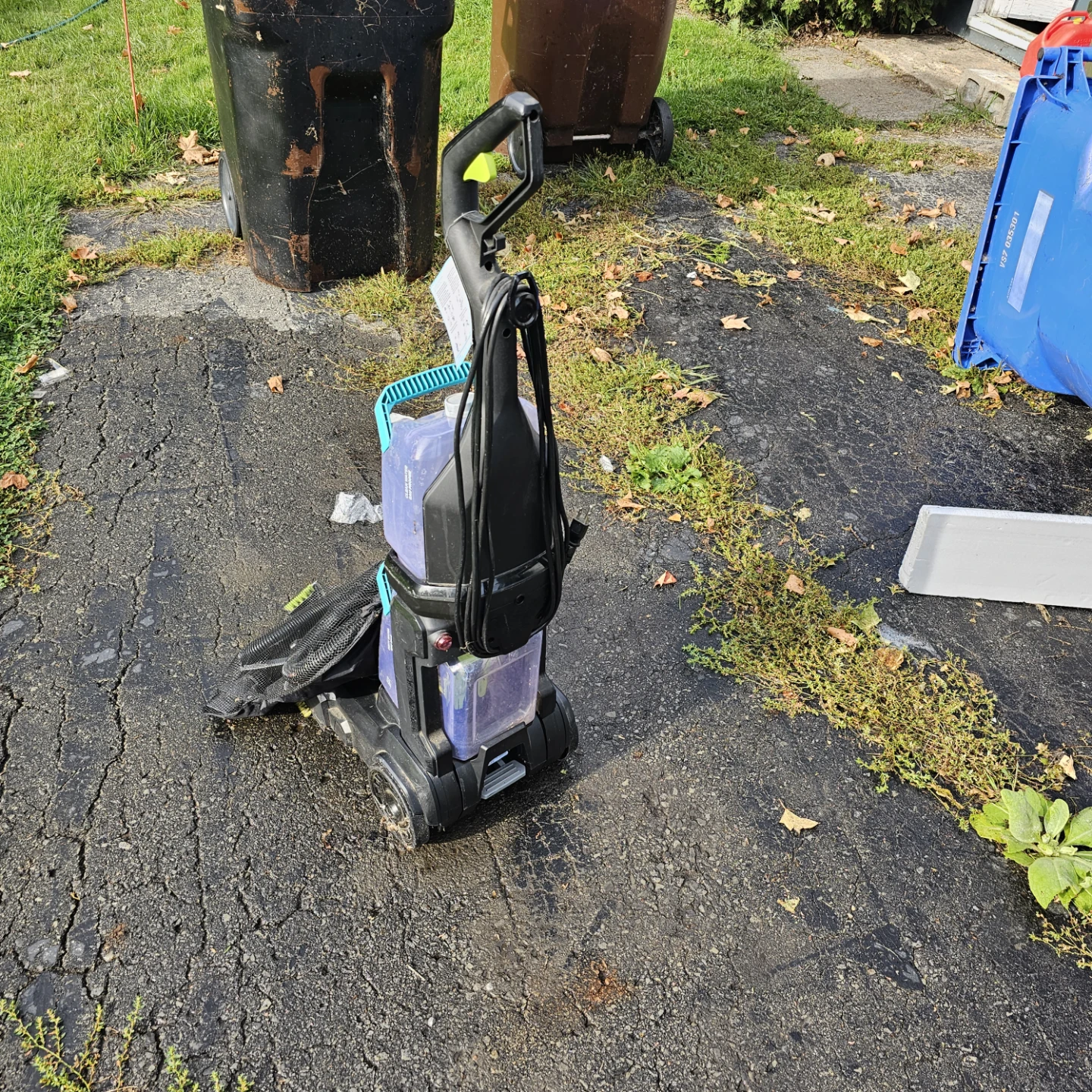 Bissell PowerClean Carpet Cleaner - photo 3