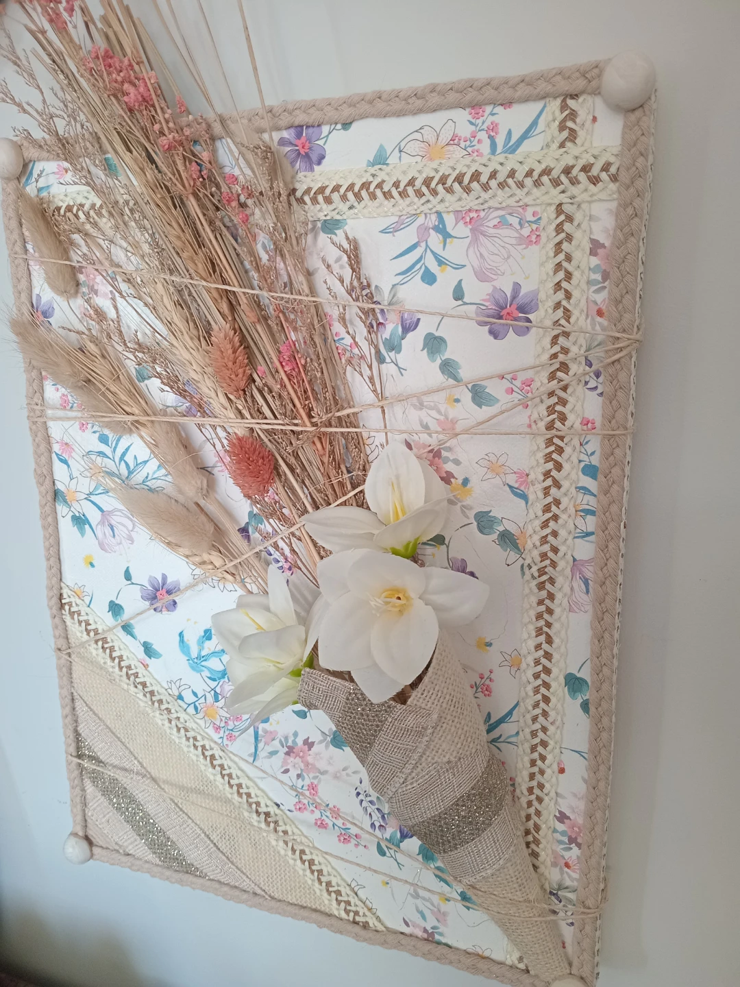 Wall Hanging Dried Flower Arrangement - photo 2