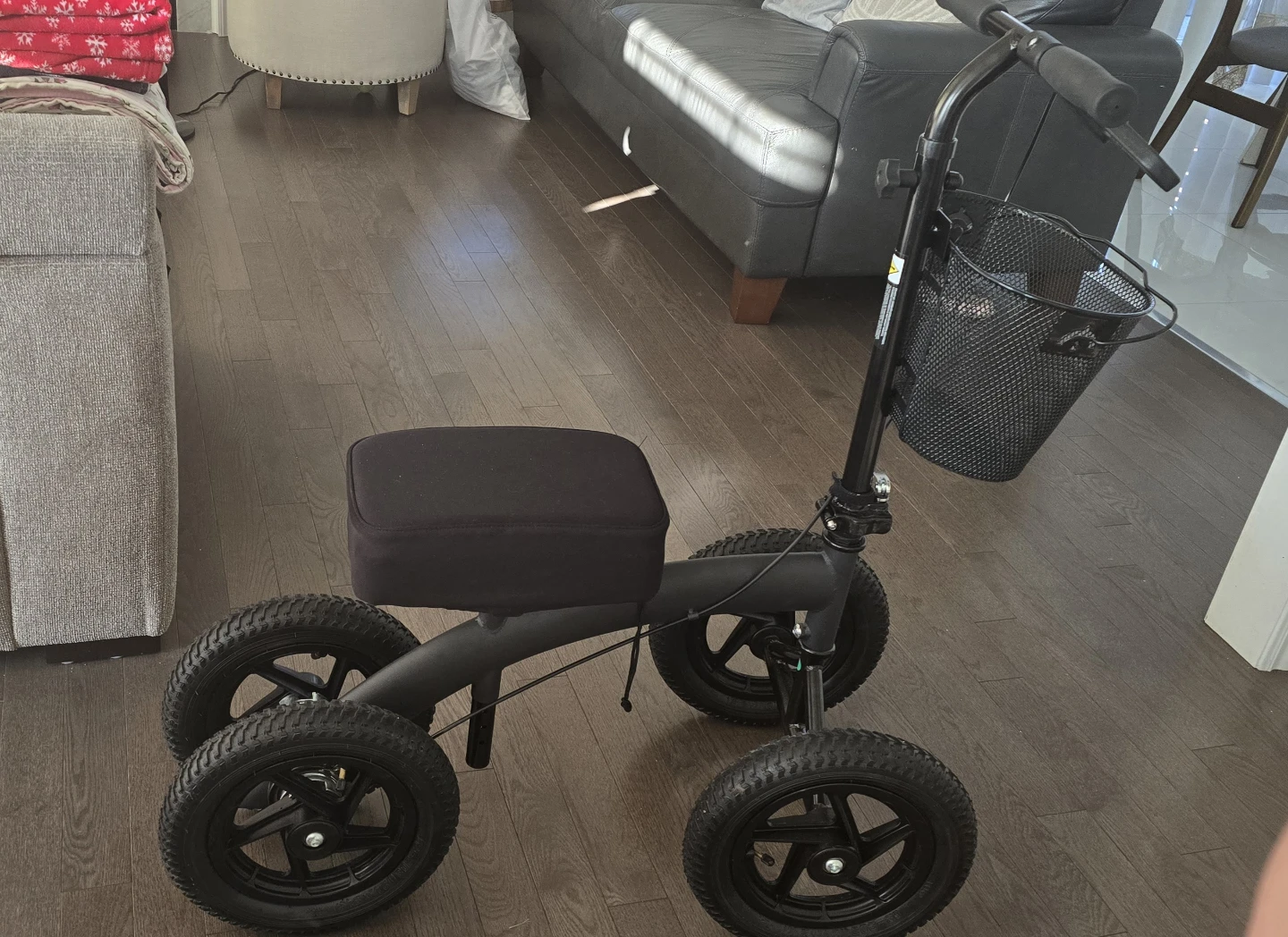 Medline Orthopaedic Knee Scooter - photo 4