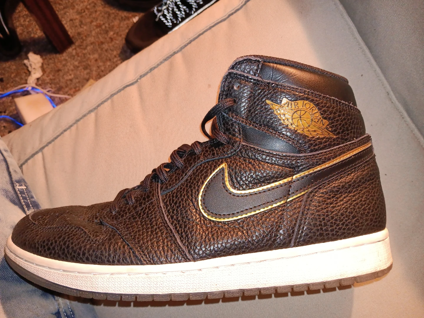 Nike Air Jordan 1 High Sneakers