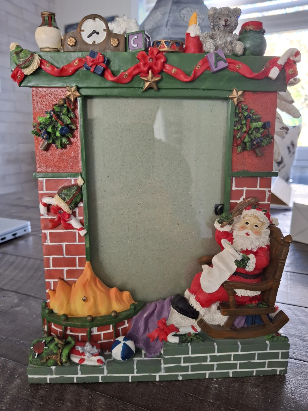 Light up Christmas frame.