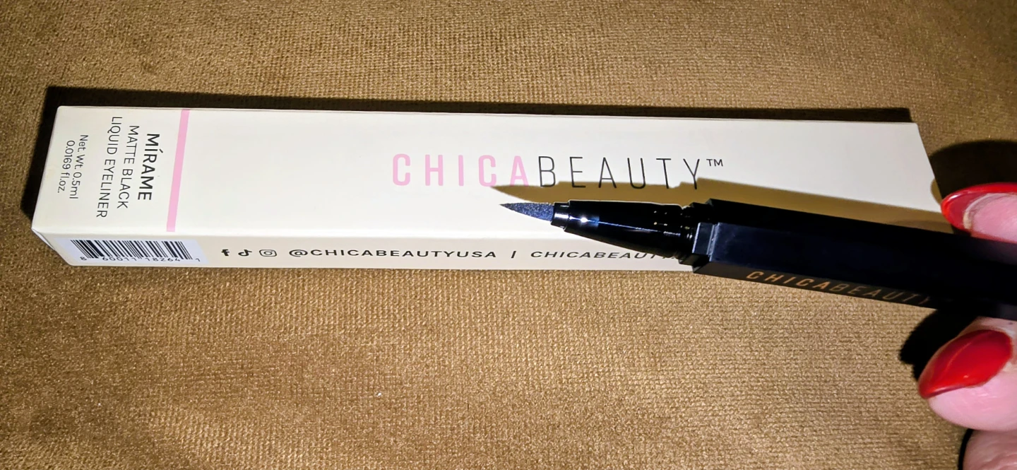 Chica Beauty Mirame Matte Black Liquid Eyeliner