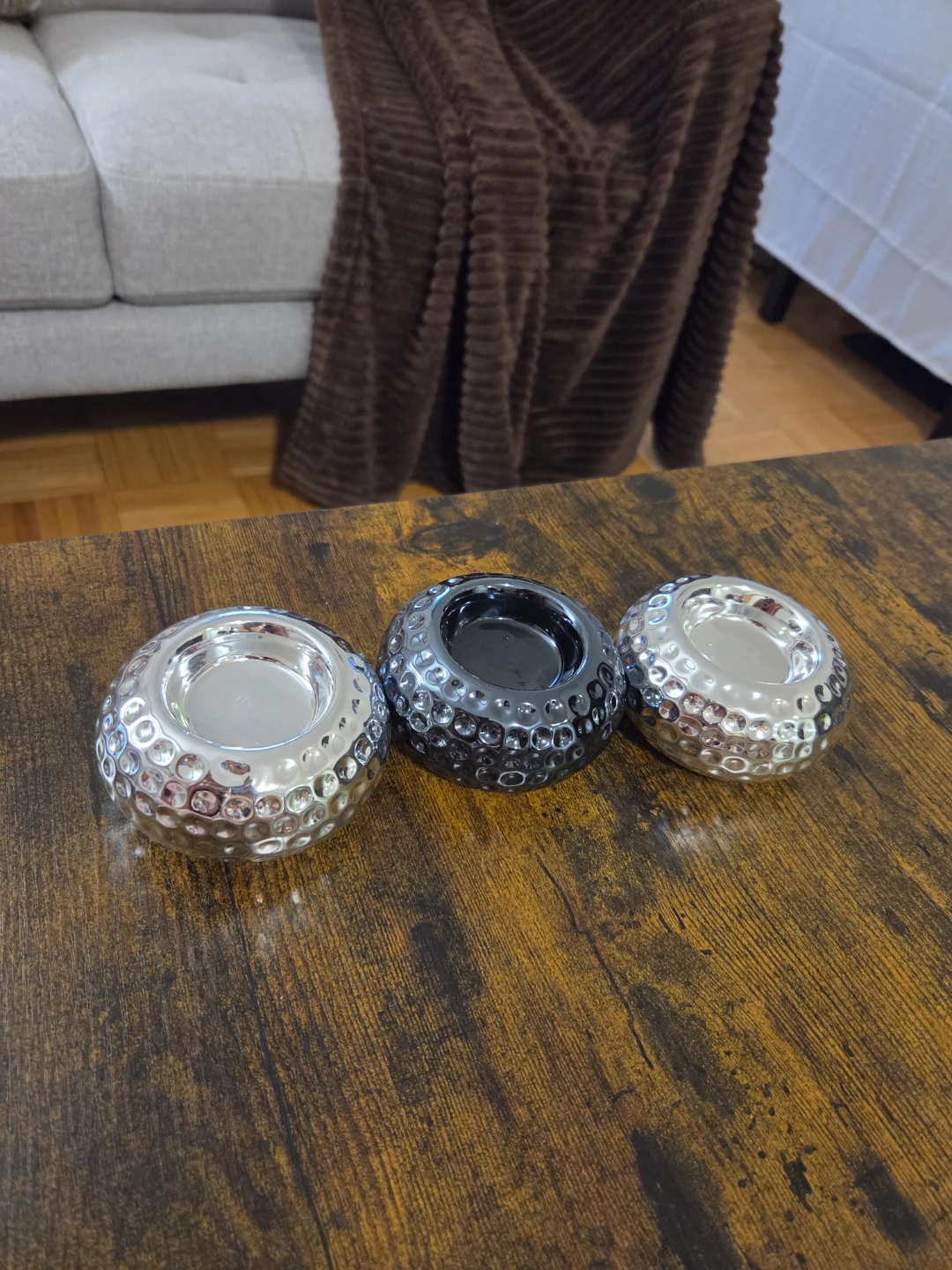 Set of 3 Textured Candle Holders