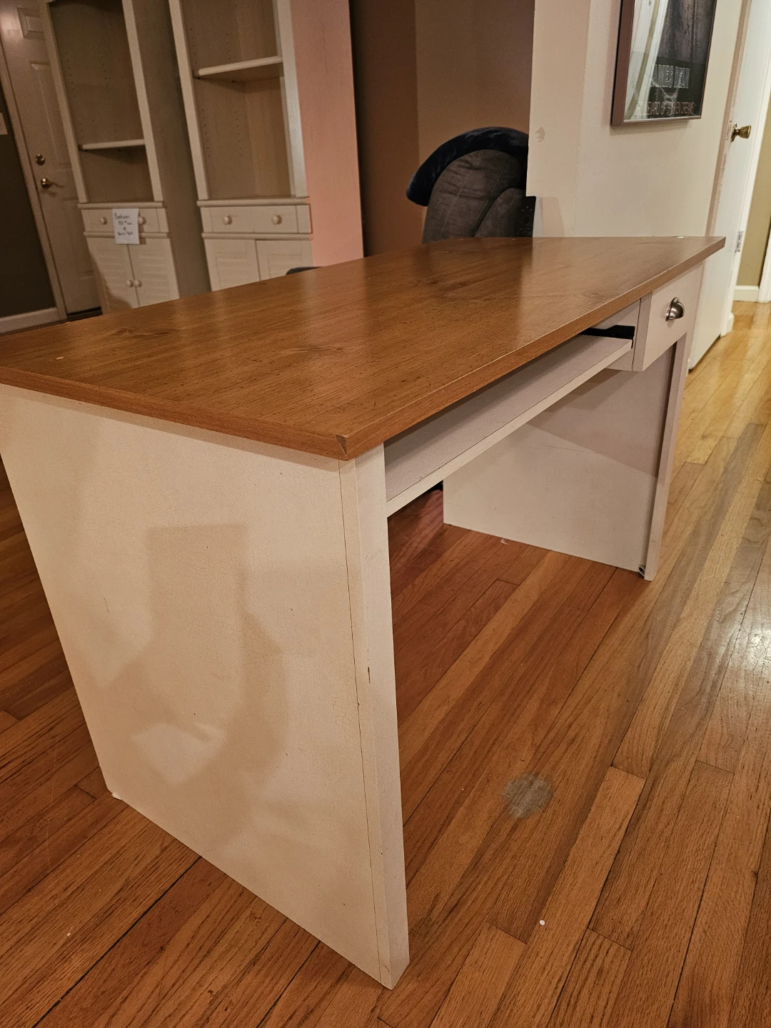 Desk and Chair - photo 5