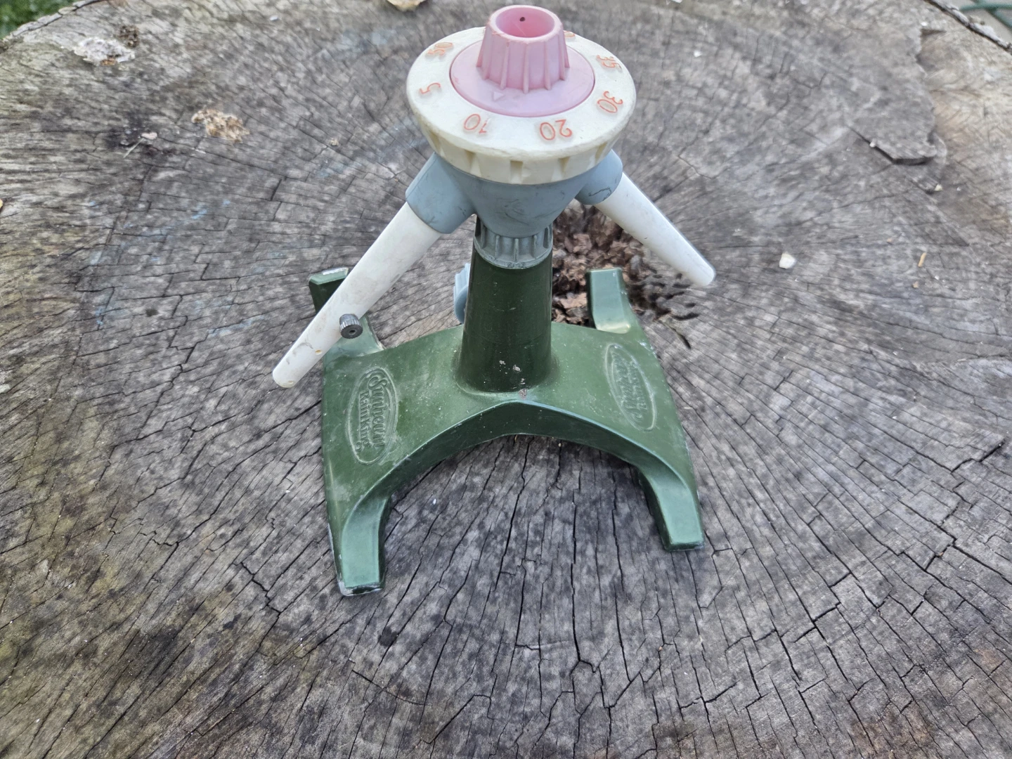 ANTIQUE  SPRINKLER