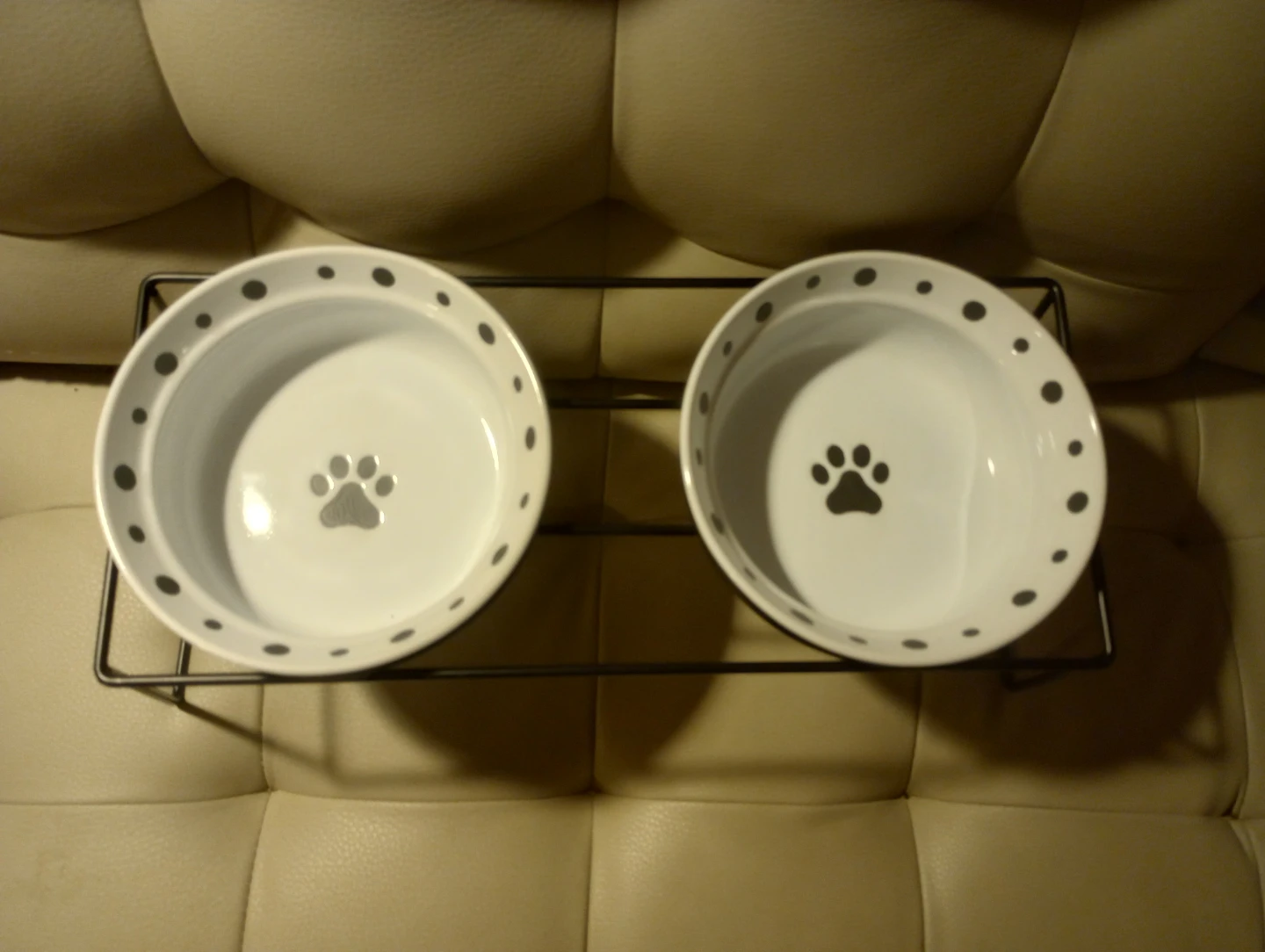 7" Ceramic Dog Bowls on Stand - photo 3