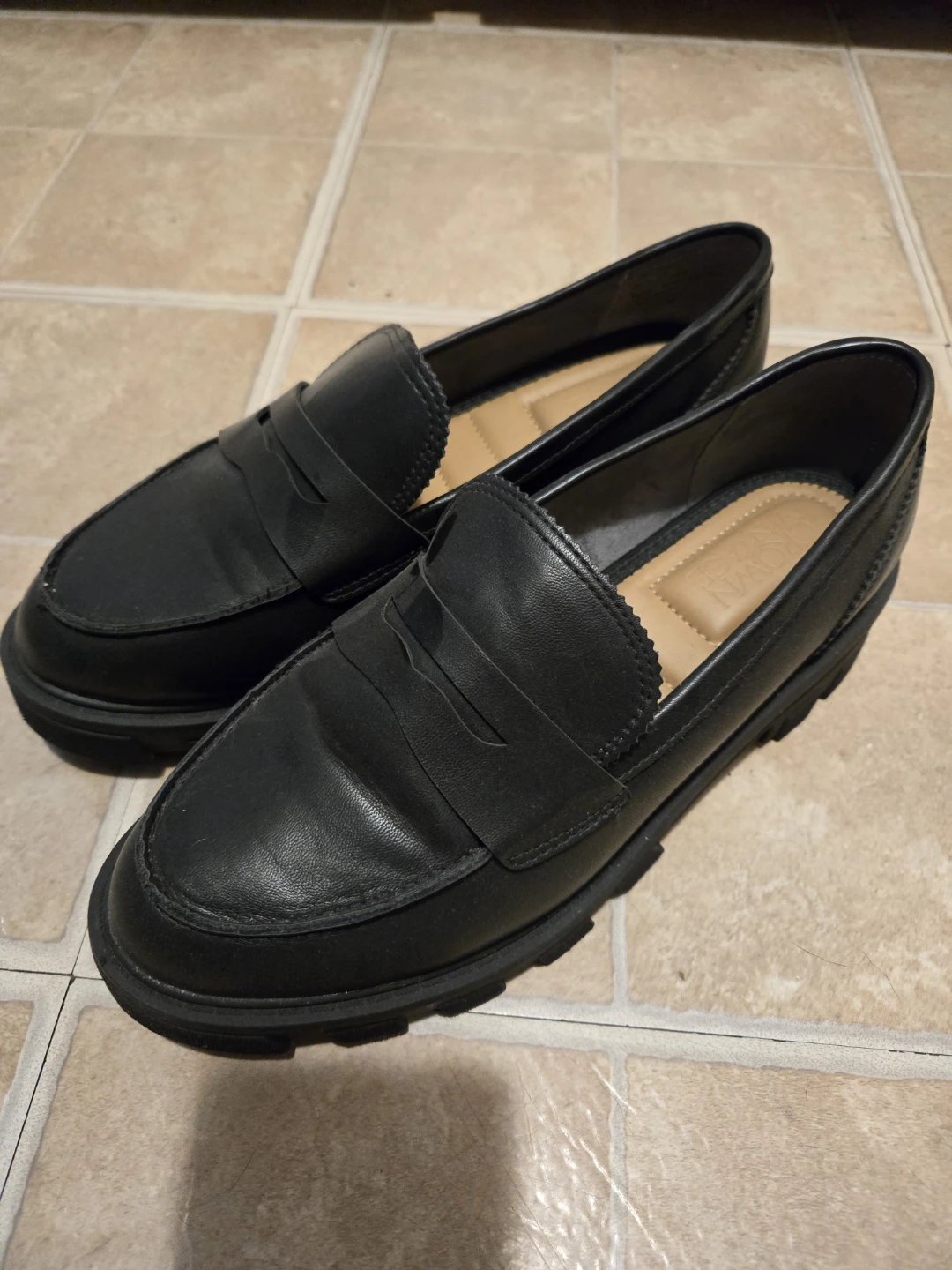 Crown Vintage Black Loafers