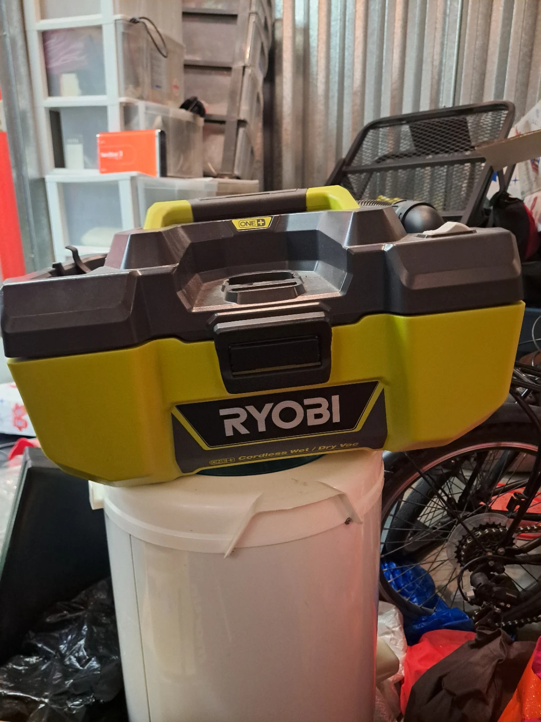 Ryobi ONE+ Cordless Wet/Dry Vac