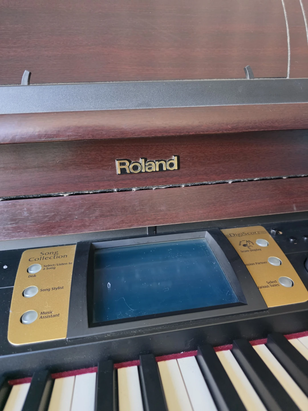 Roland KR-7 Intelligent Digital Piano - photo 4