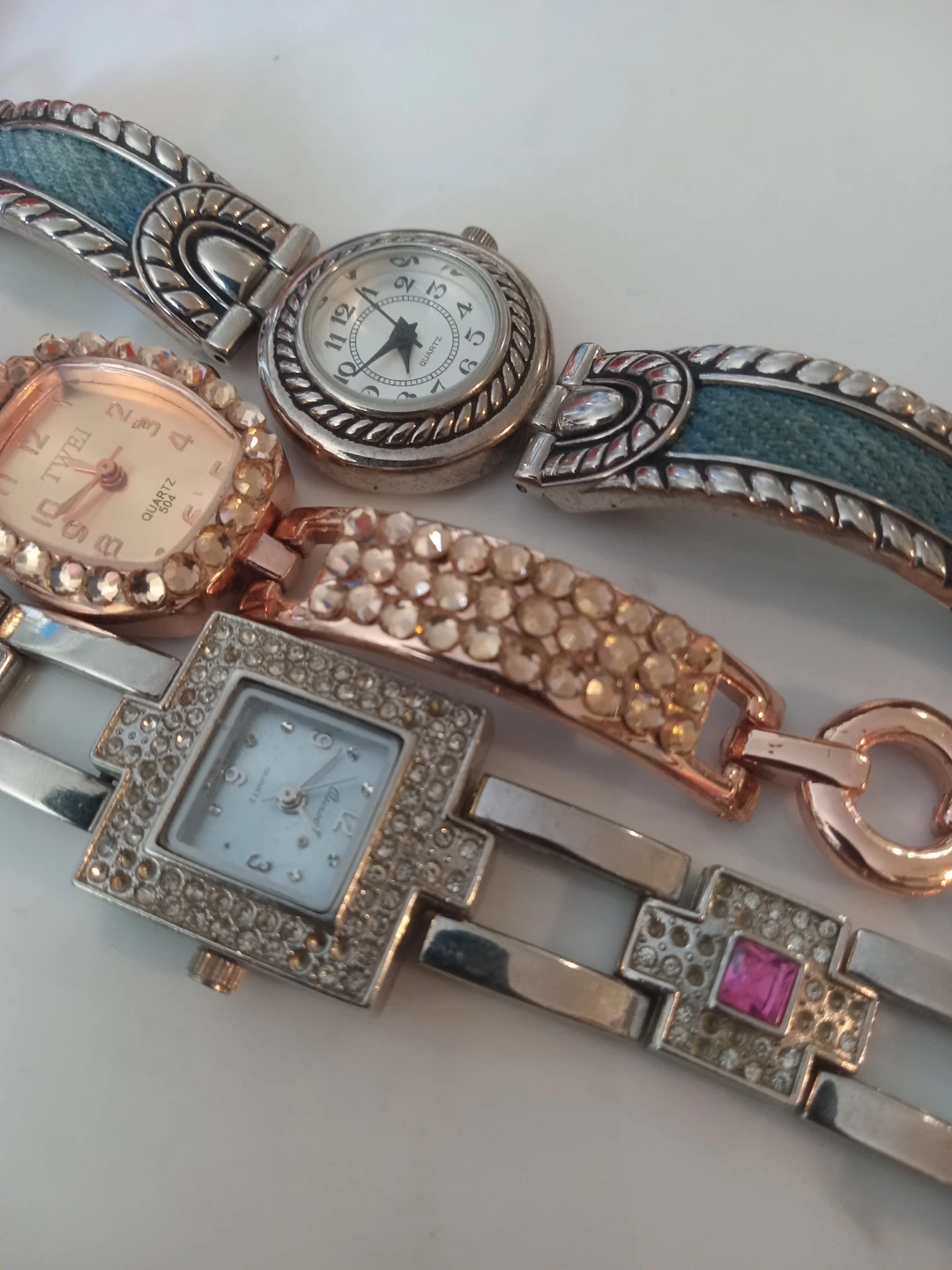 Watch - photo 2