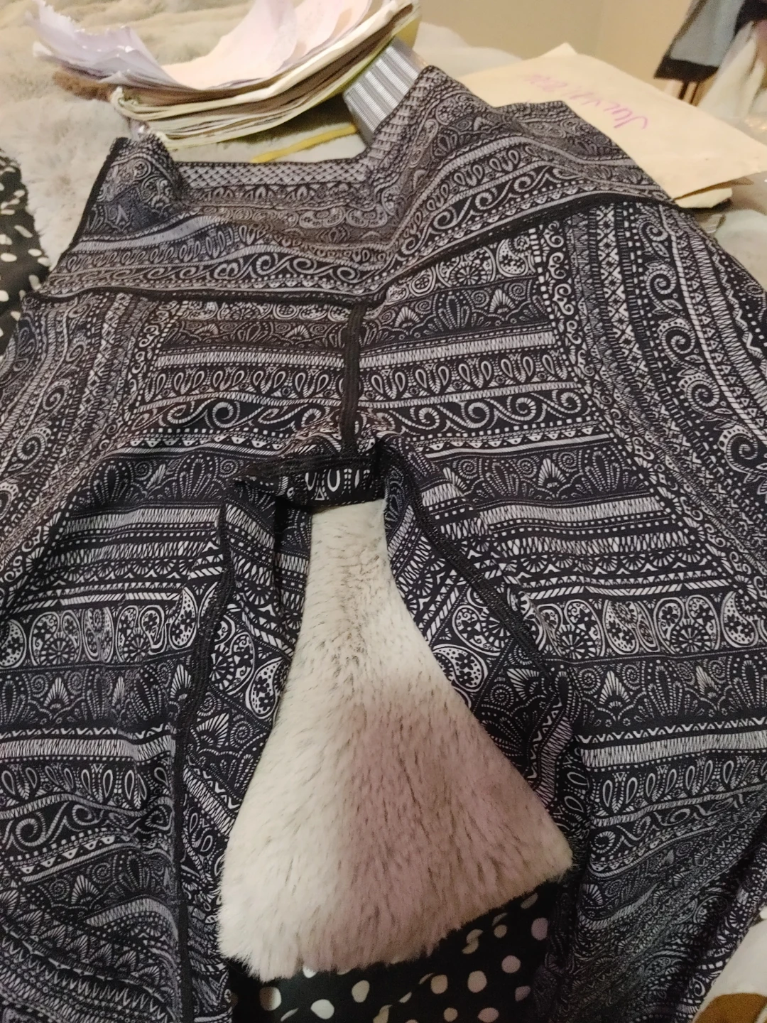 Two pairs of lulu leggings - photo 3