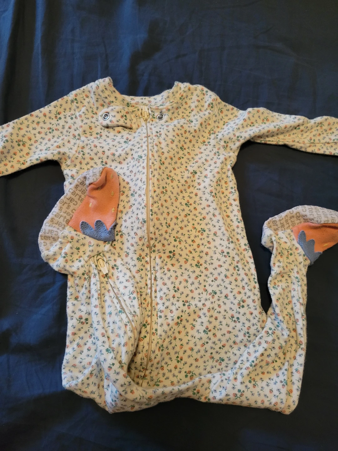 3 Carter's Sleepers 12m