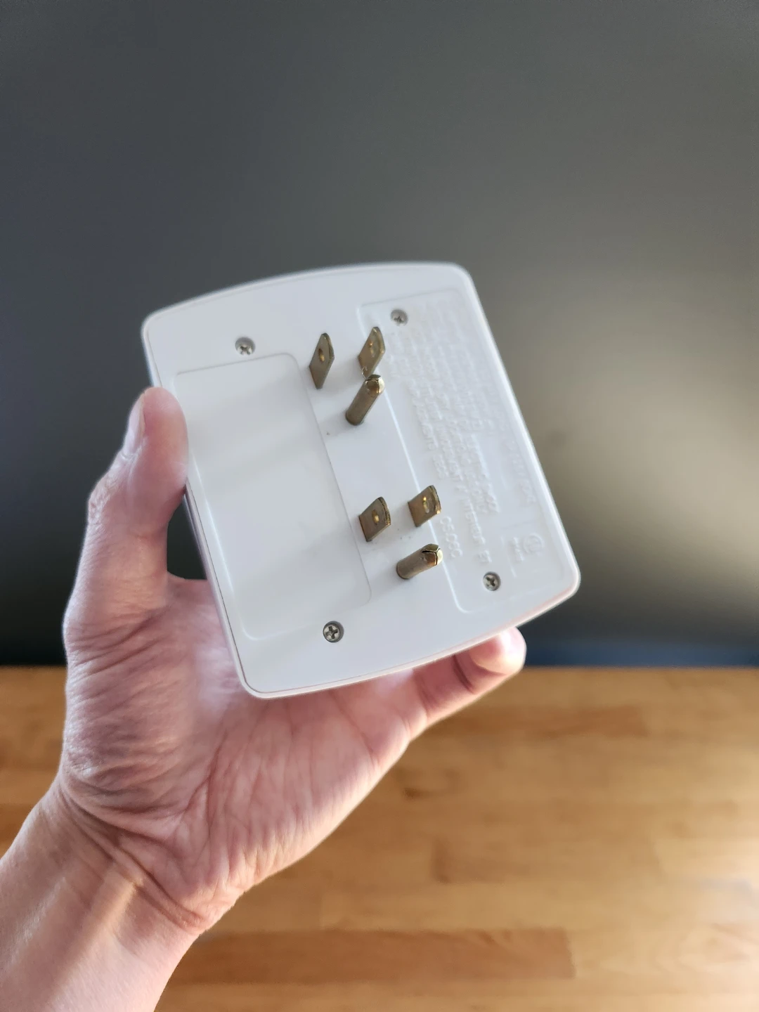 Wall Tap Surge Protector 6-Outlet - photo 2