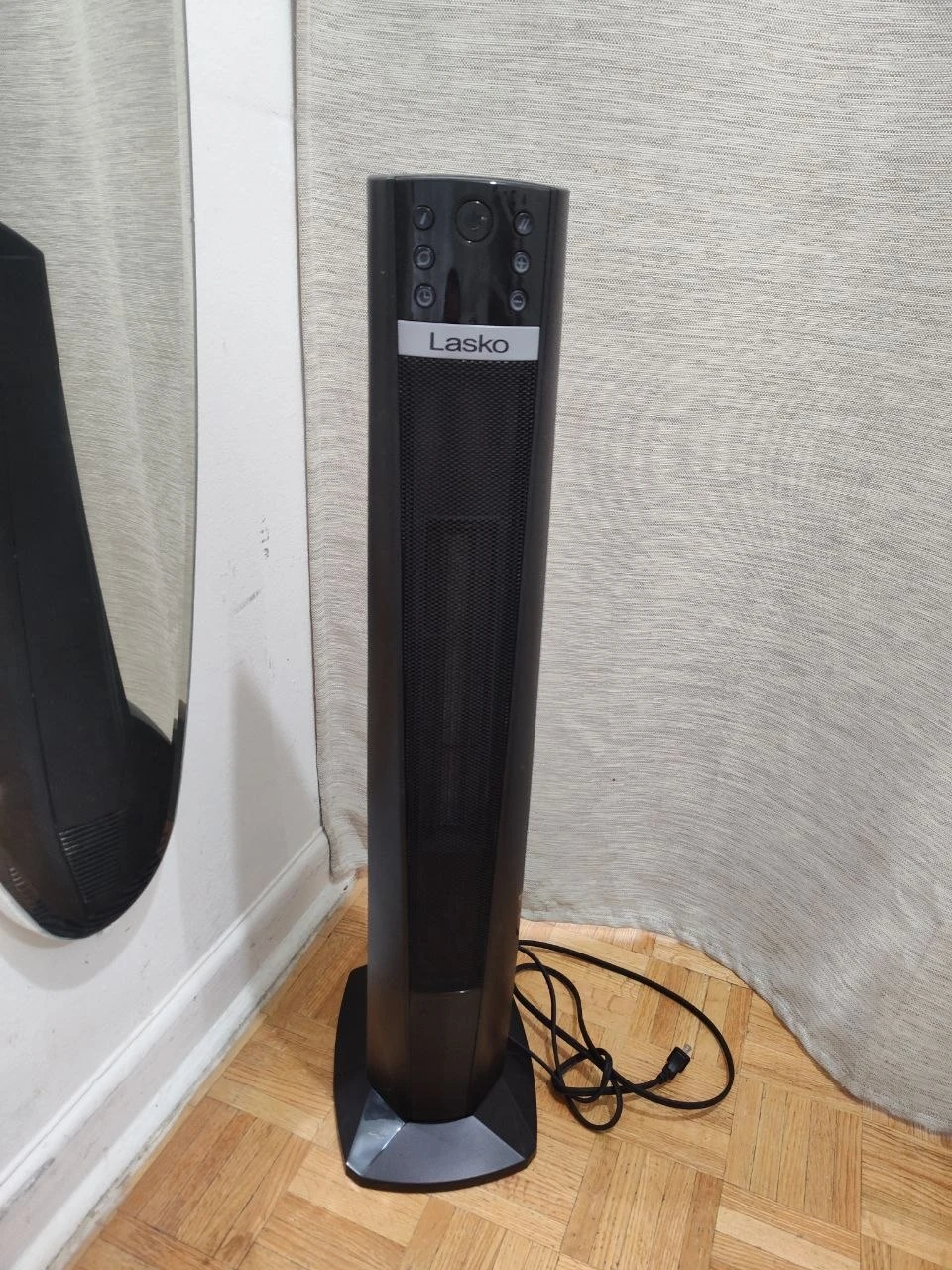 Lasko 751320 Oscillating Ceramic Tower Space Heater, 1500W - photo 2