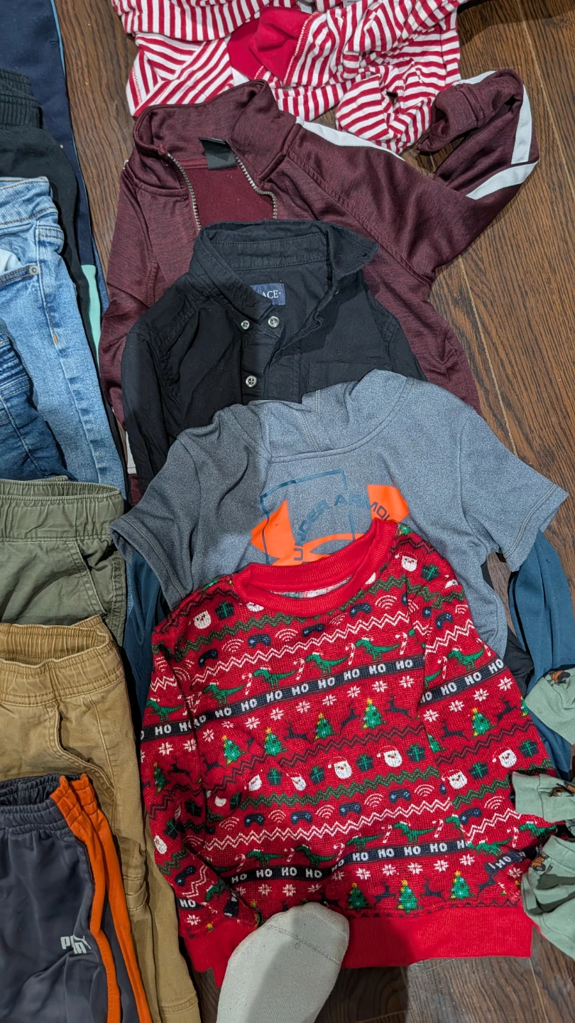 Boys Assorted Clothing Bundle - photo 2