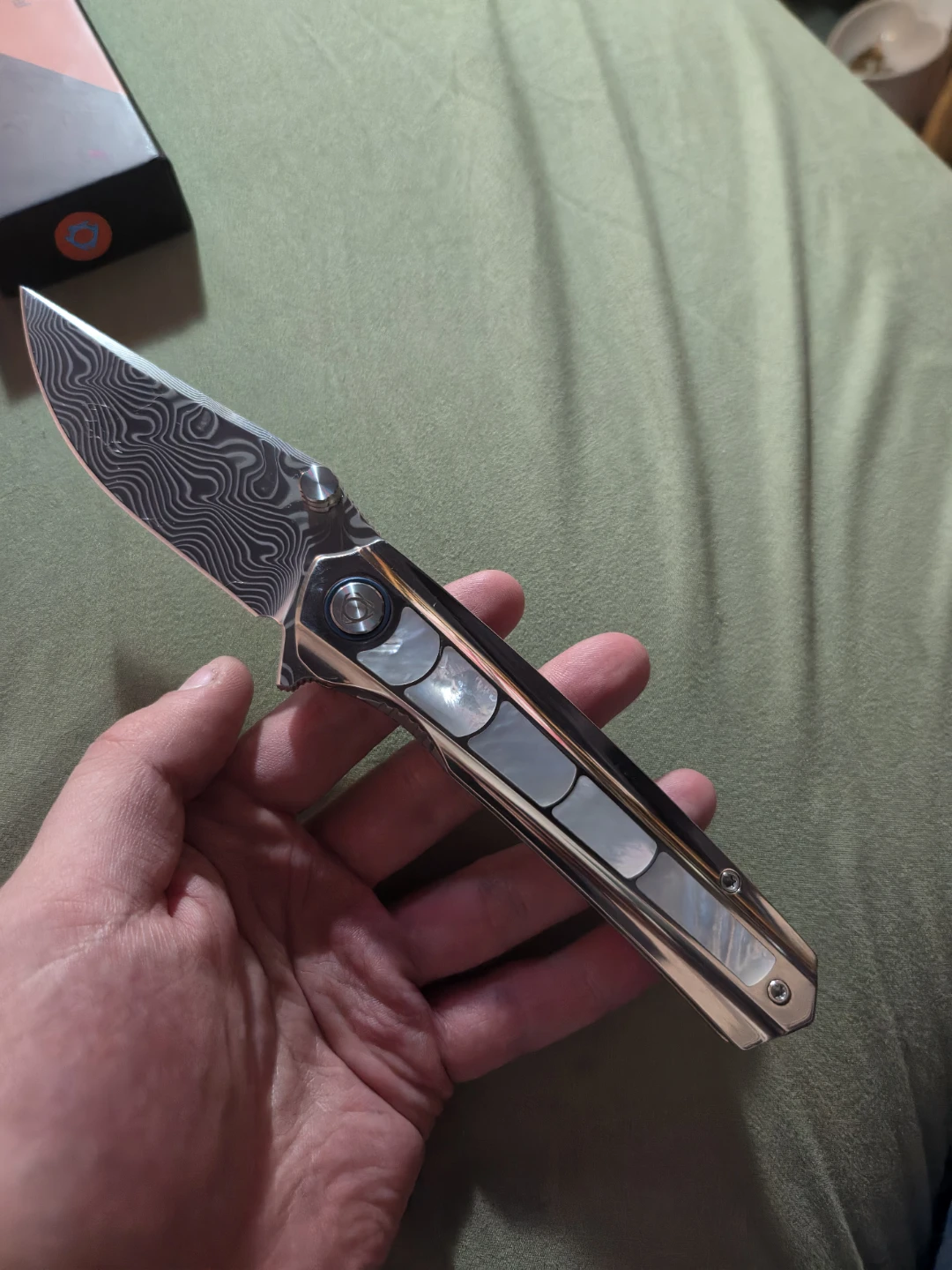 SixLeaf SL-95 Folder