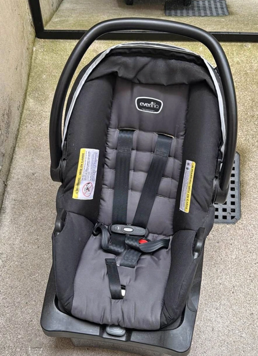 Evenflo Infant Car Seat
