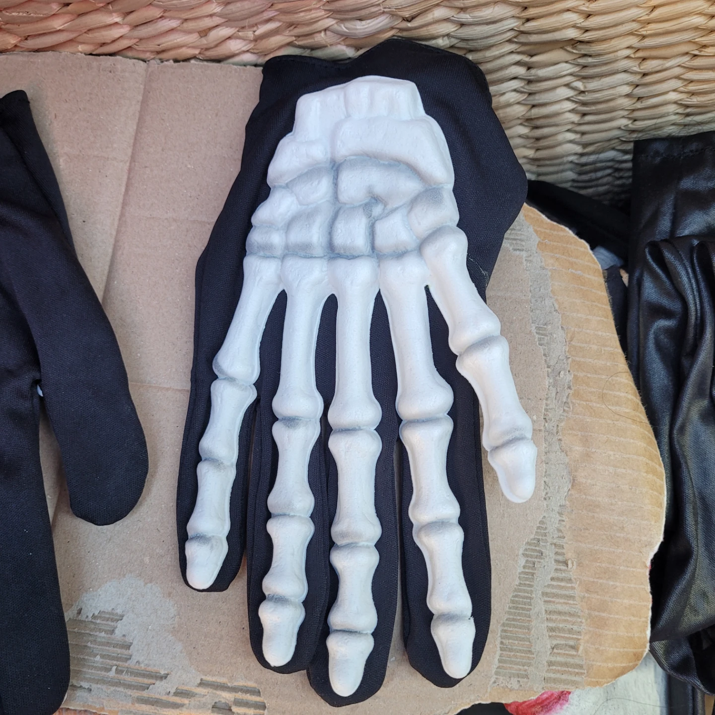 Fun World Skeleton Gloves - photo 4