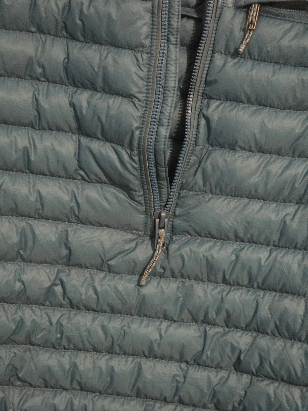 Patagonia Quilted Pullover Jacket - Blue - Size XL - photo 4