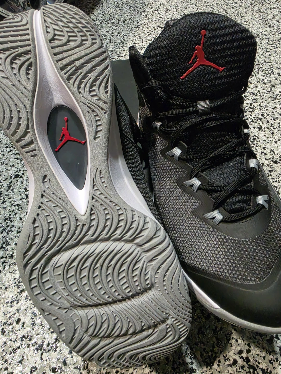 BRAND NEW Jordan Super Fly 3 Shoes - photo 4