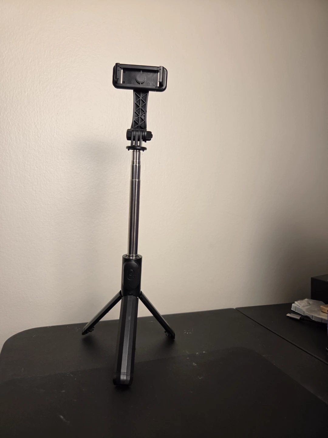 Black Bluetooth Selfie Stick Tripod - photo 2