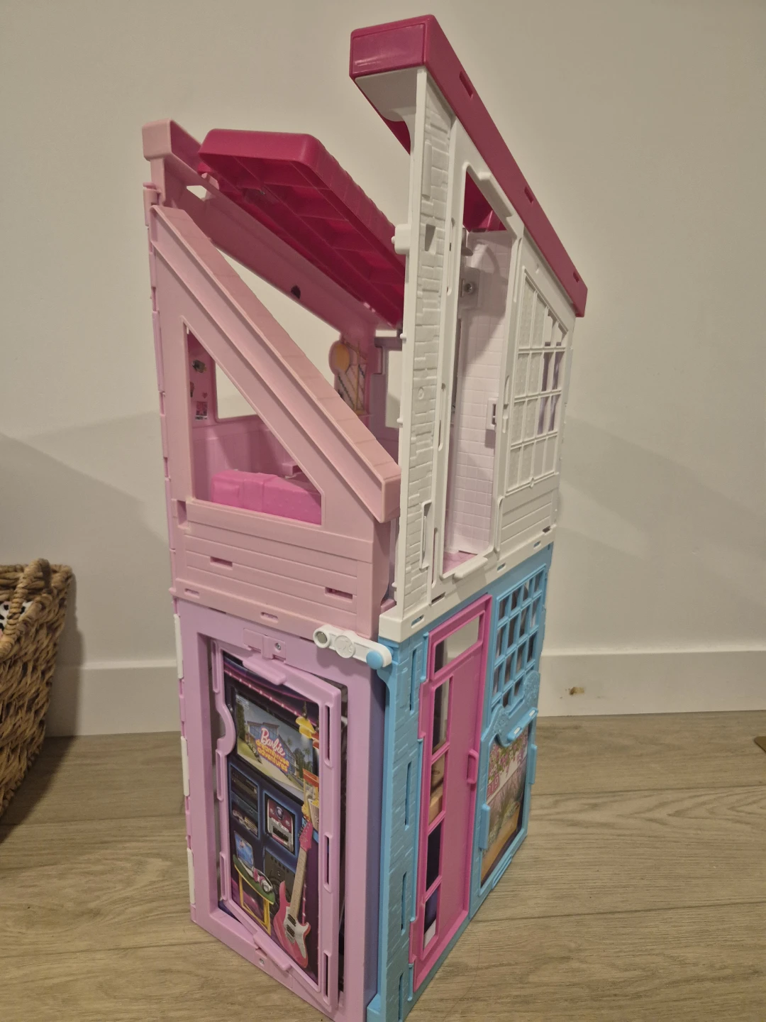 Barbie houses and accesories - photo 2