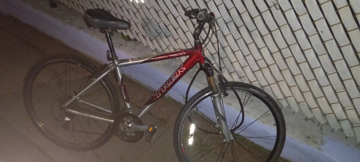 Trek Multitrack 7500 Hybrid Bicycle - photo 4
