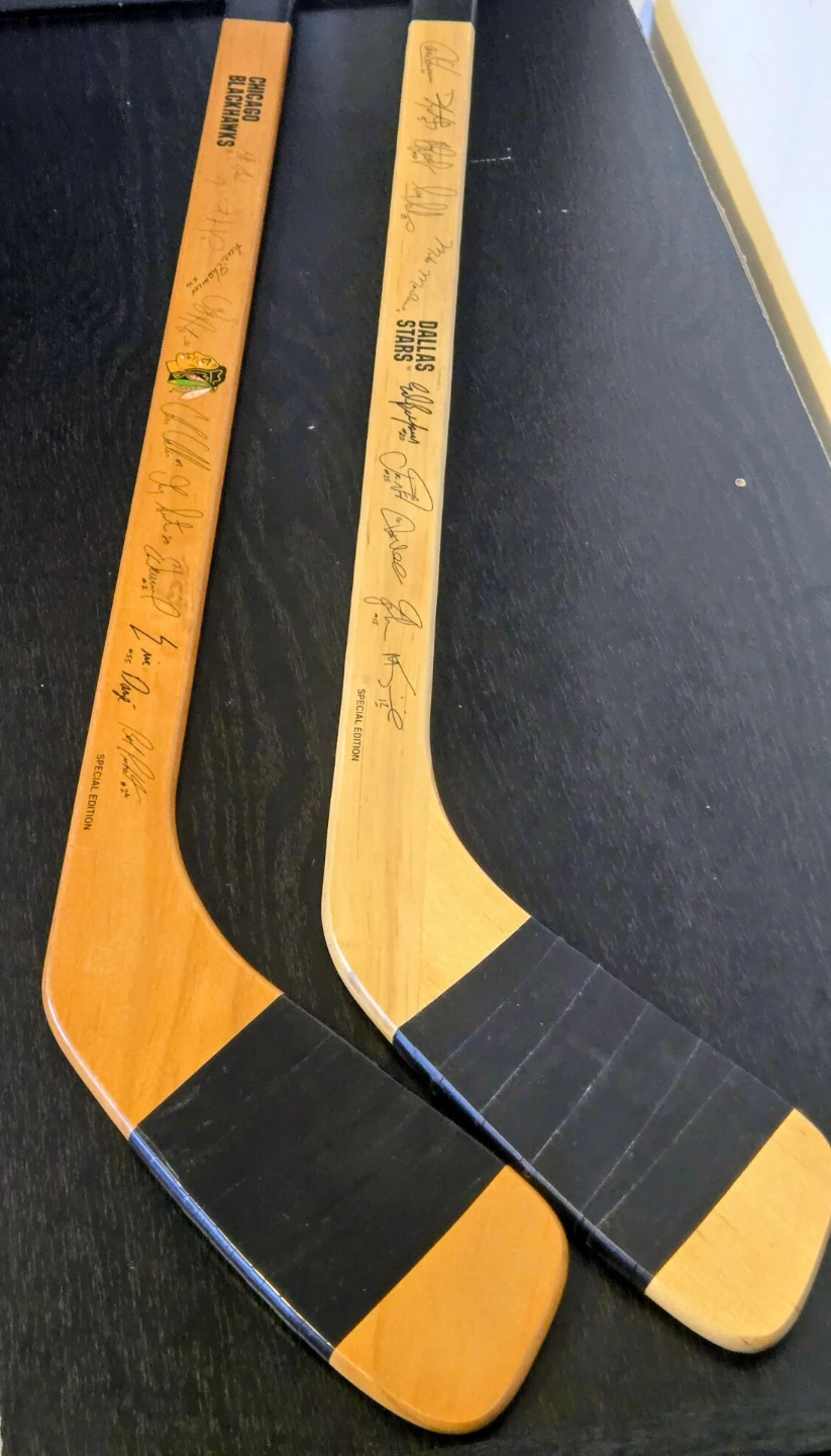 Vintage 1997/98 NHL Arena Souvenier Hockey Sticks - photo 2