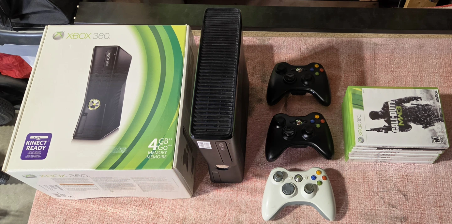 Xbox 360 4GB Console Bundle with Games and Controllers