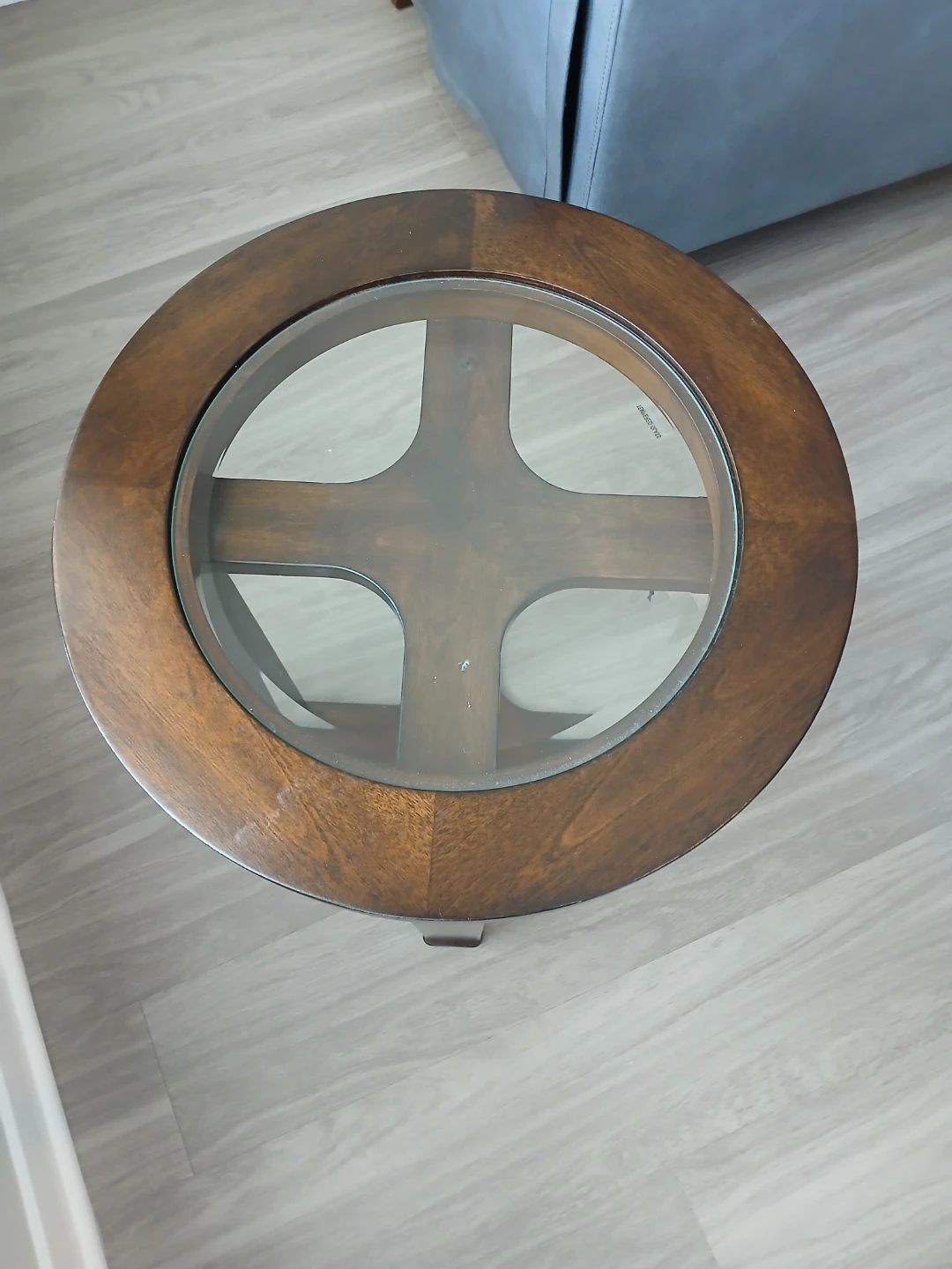 Round Wood and Glass End Table - photo 2
