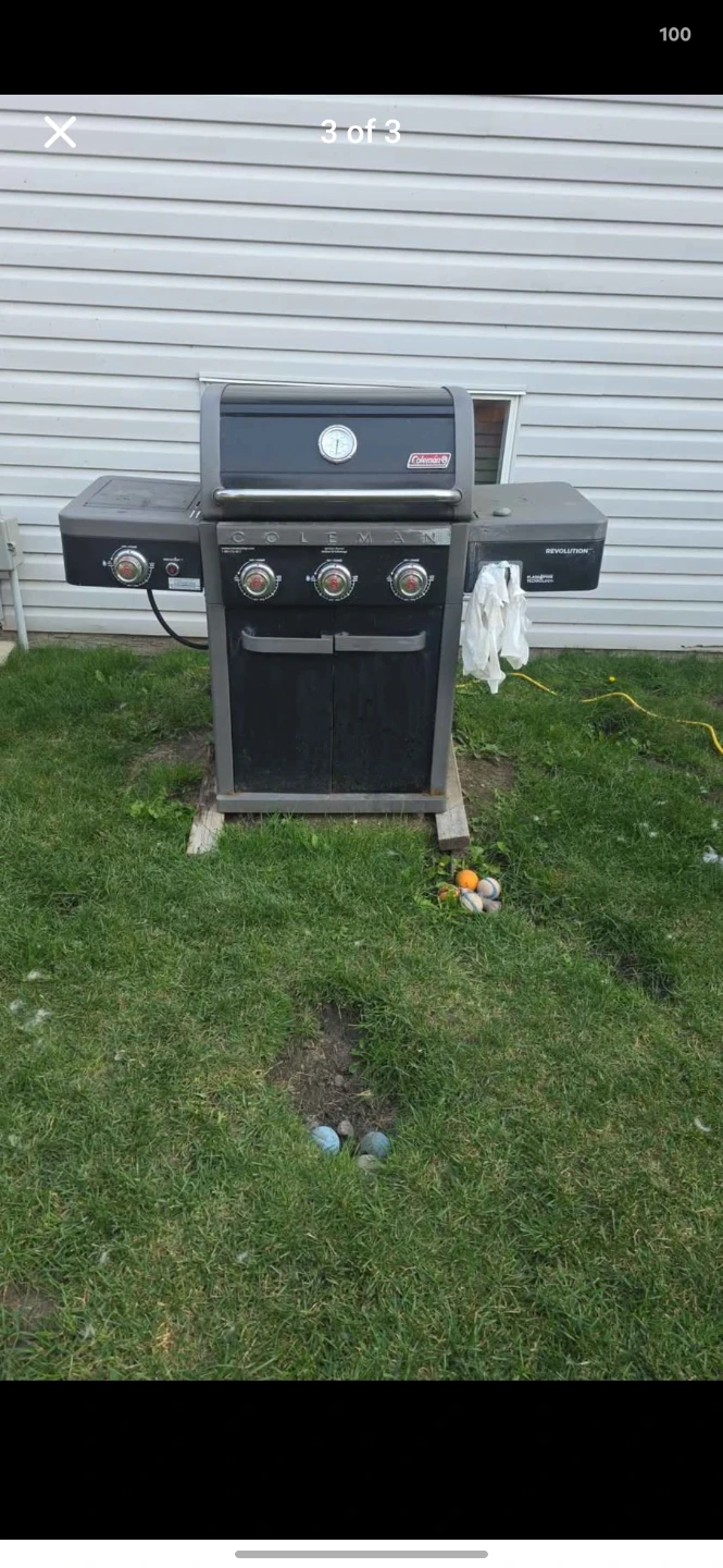 Coleman Revolution 3-Burner BBQ