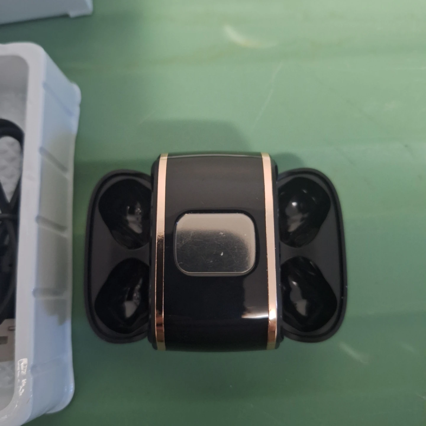 WOSD Wireless Stereo Earbuds with Charging Case - photo 3
