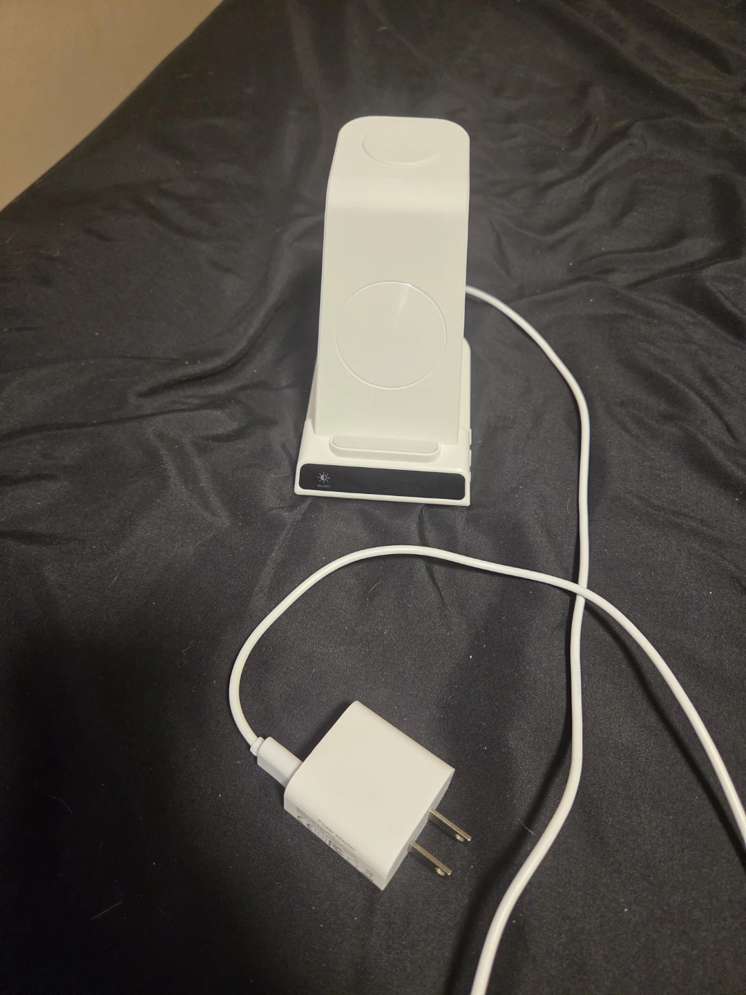 3-in-1 Wireless Charging Station