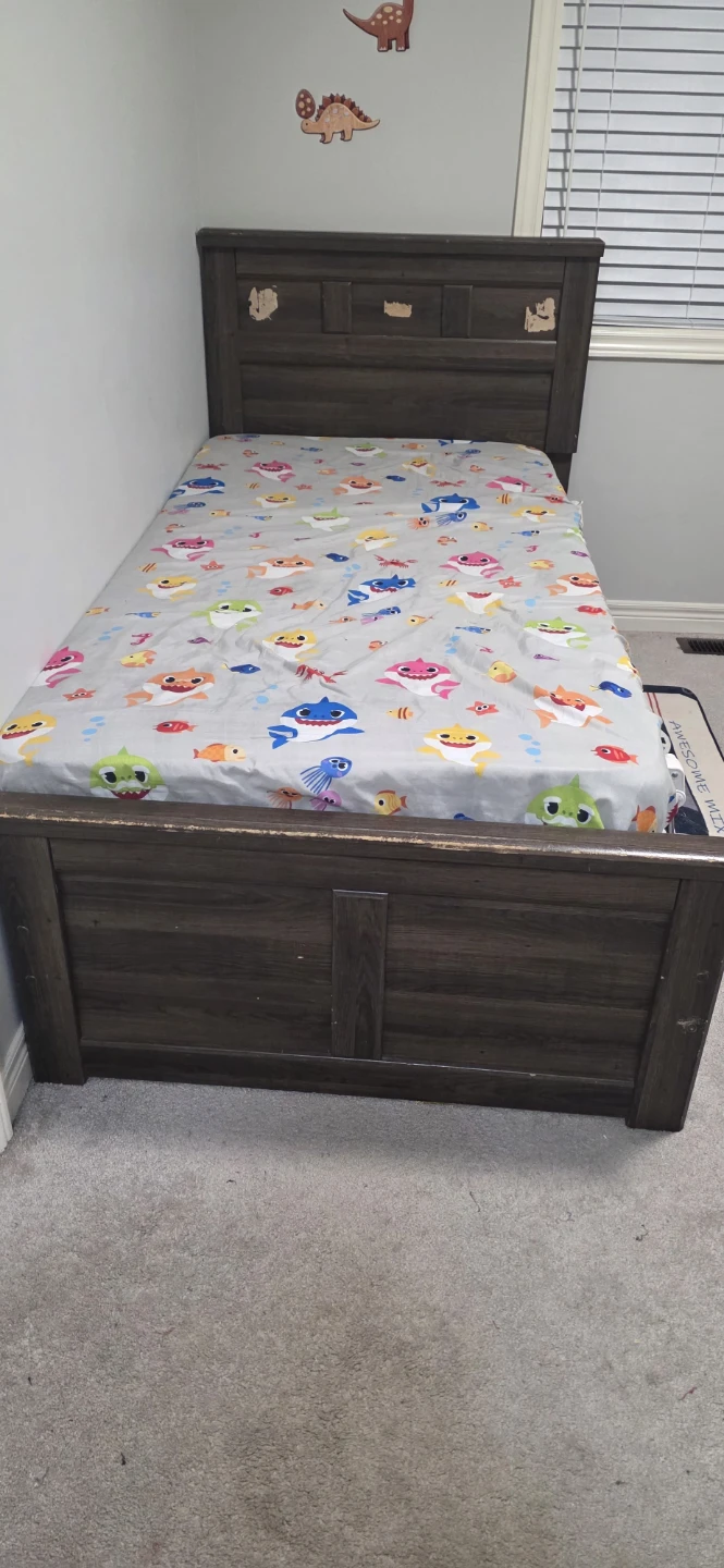 2 Single beds