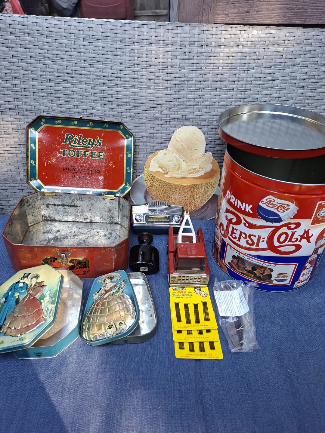 Bulk Vintage Bundle: Pepsi & Riley's Tins, Novelties