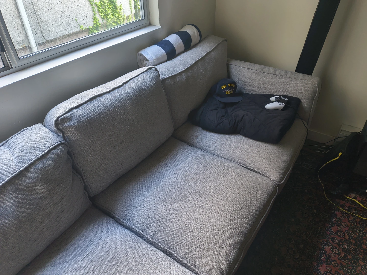 Accent Home: 3 Seater Couch